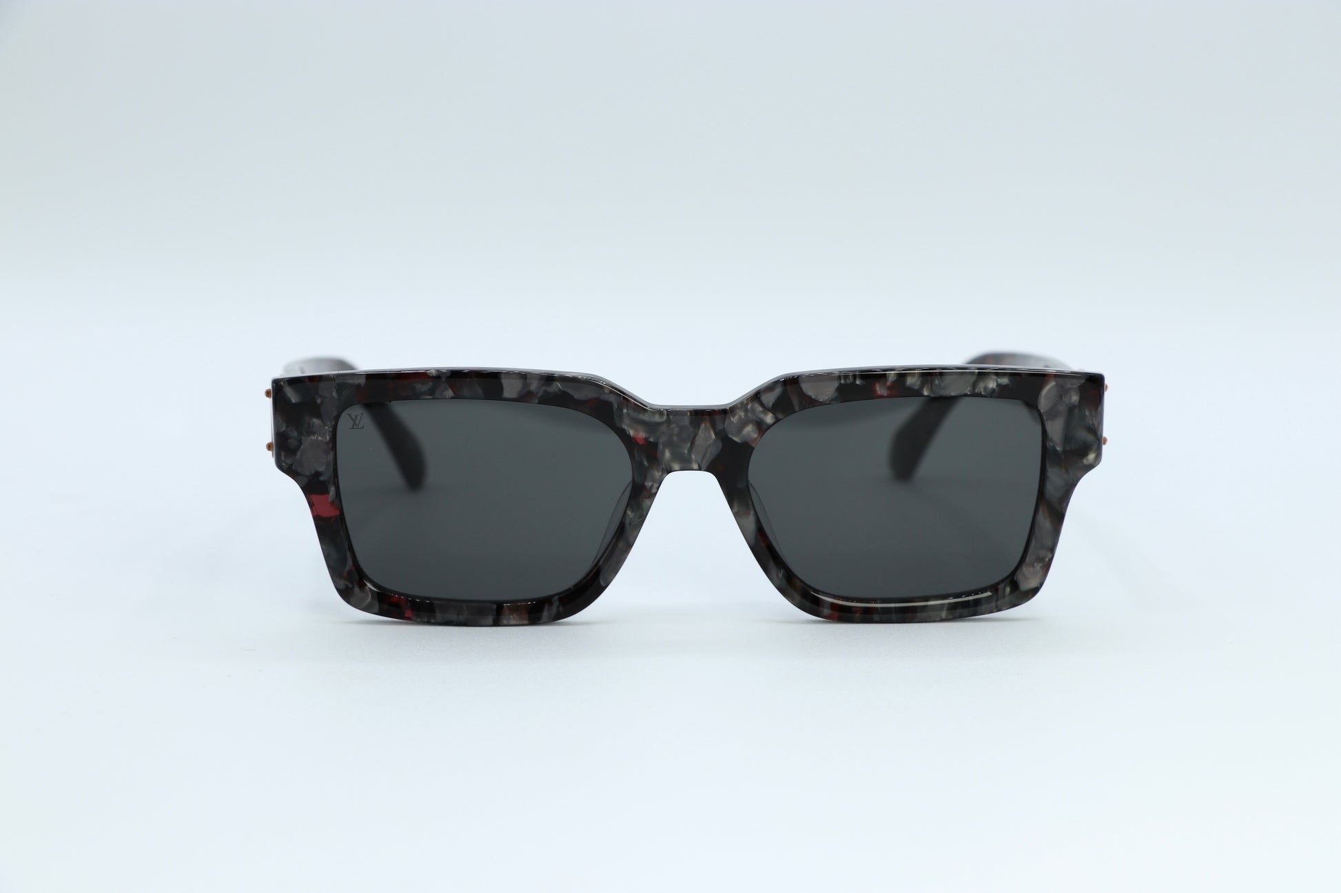 Louis Vuitton Escape Square Sunglasses