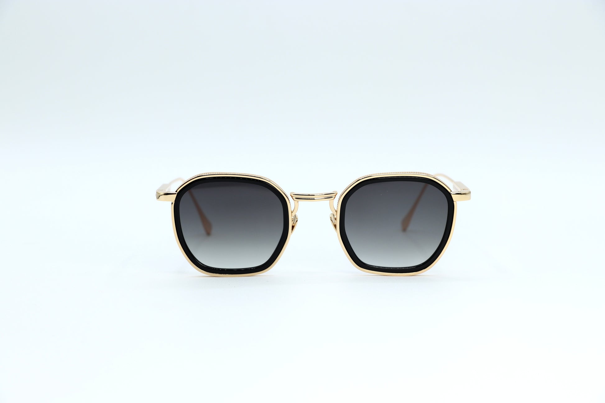 John Dalia Robert – C100