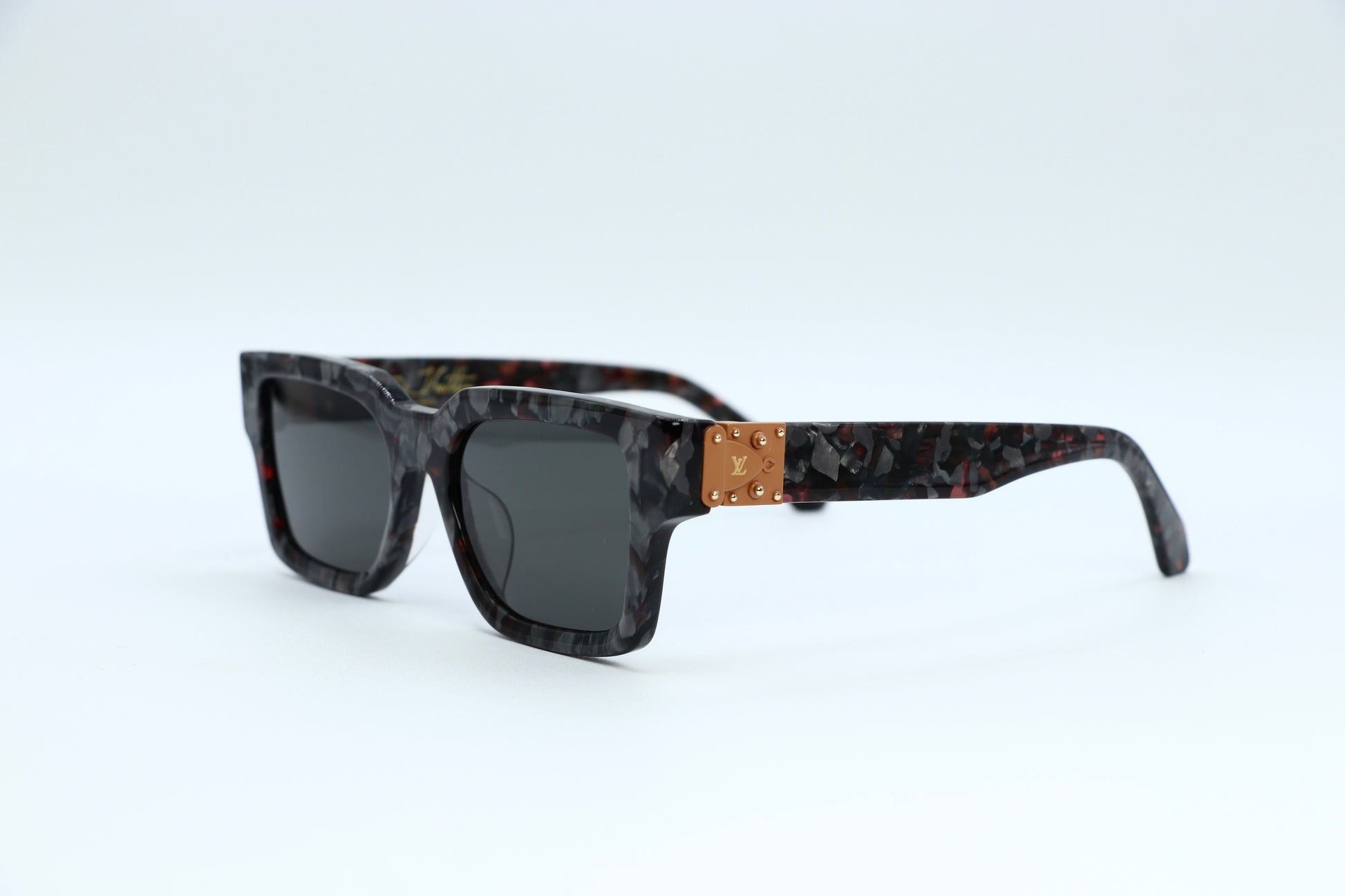 Louis Vuitton Escape Square Sunglasses
